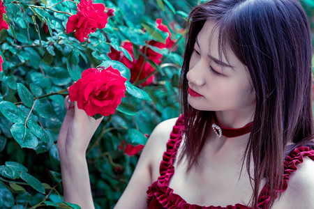 2025年上半年四川GDP达31918.2亿元 同比增长5.6%